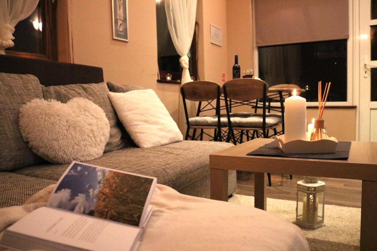 Guest House Studio Apartman Marina - With Jacuzzi, Free Parking, Pet Friendly Karlovac Exterior foto